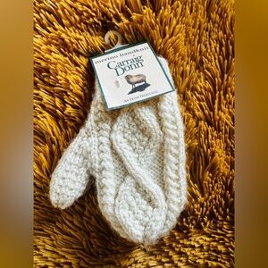Merino Handknit Carraig Donn an Irish Heritage Child’s Mitten Wool Ireland New